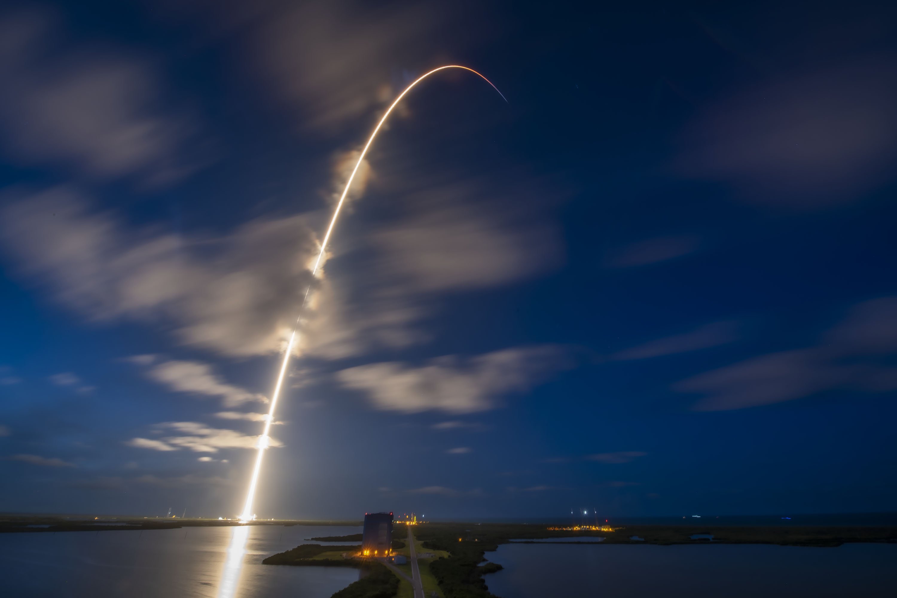 Lançamento do foguete Falcon 9