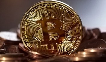 El Salvador aproveita queda do Bitcoin e compra R$ 34 milhões