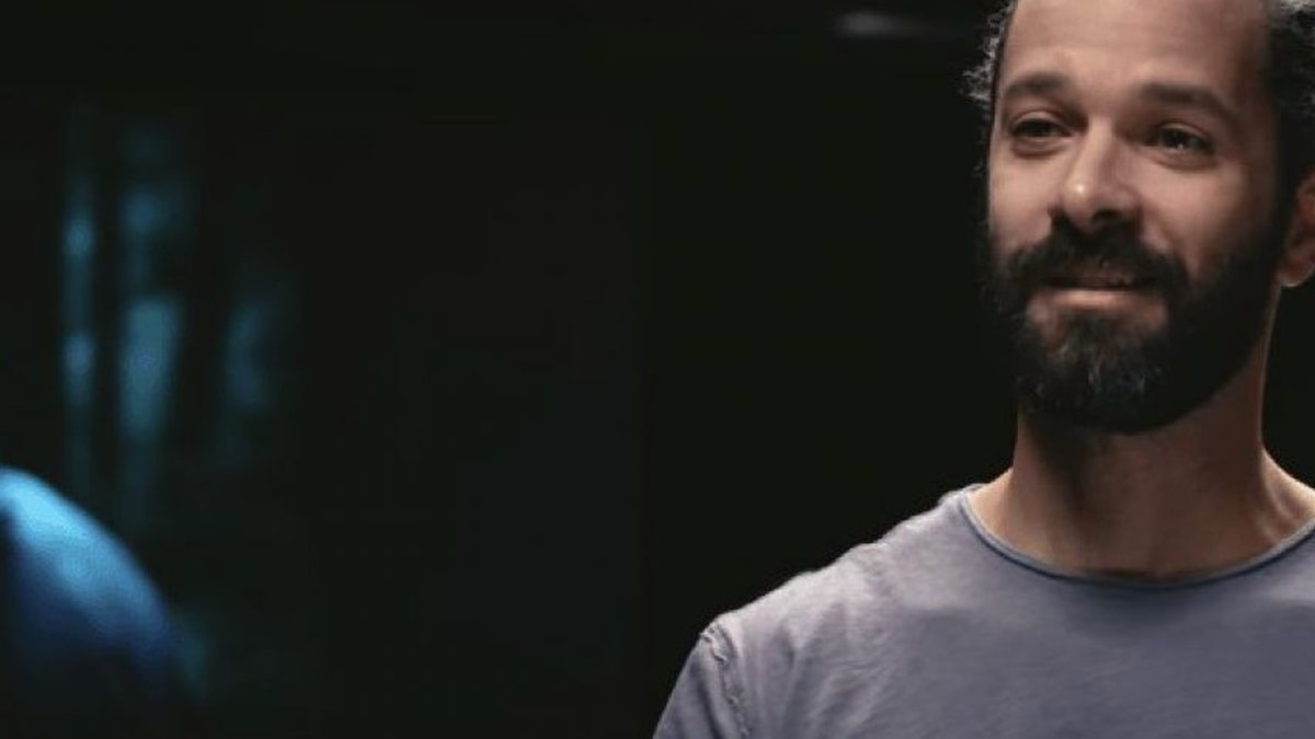 Neil Druckmann, diretor e roteirista de The Last of Us, trabalha