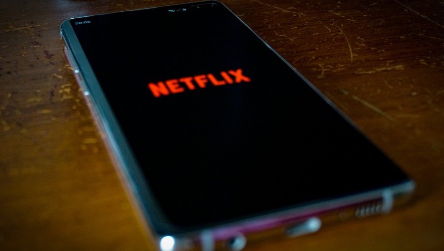 Netflix lança novo plano gratuito, mas apenas num país - 4gnews