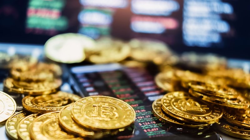 Bitcoin ensaia retomada, porém, semana ainda pode oferecer desafios para a apreciação de preços. (Fonte: Yahoo Finance / Reprodução)