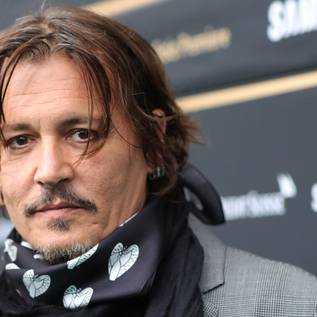 Imagem de Johnny Depp pede que pessoas lutem contra cultura do cancelamento