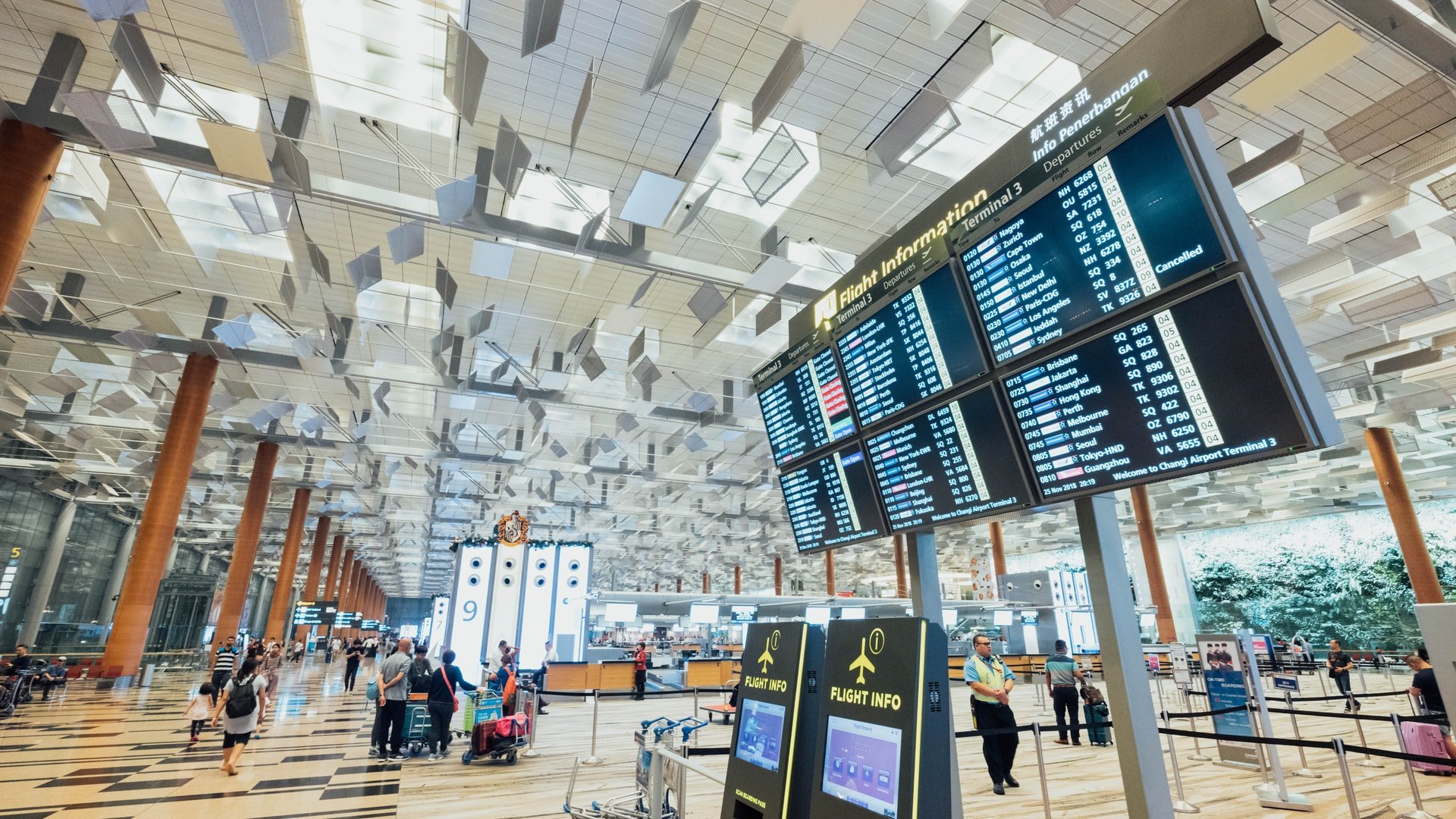 Atualmente, a Huawei busca oferecer tecnologias de infraestrutura para aeroportos.