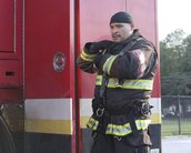 Chicago Fire 10x3: bombeiros enfrentam resgate incomum (promo)