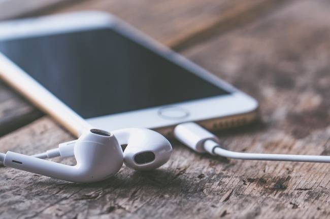 Usuários do YouTube Music grátis poderão economizar bateria com a nova funcionalidade.