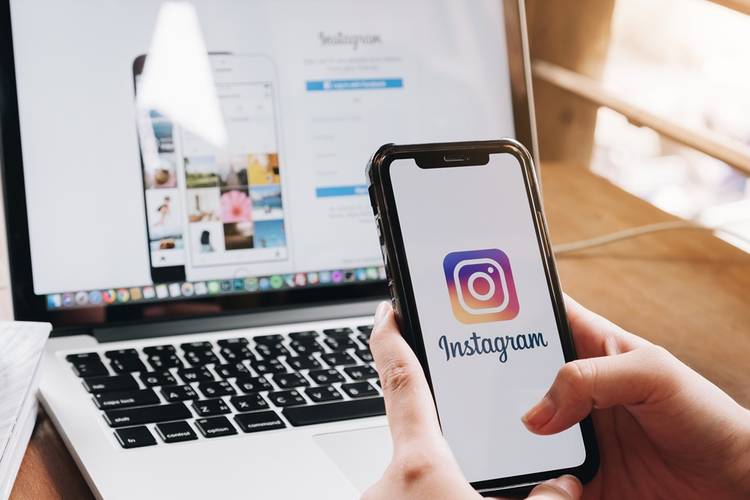 Redes sociais