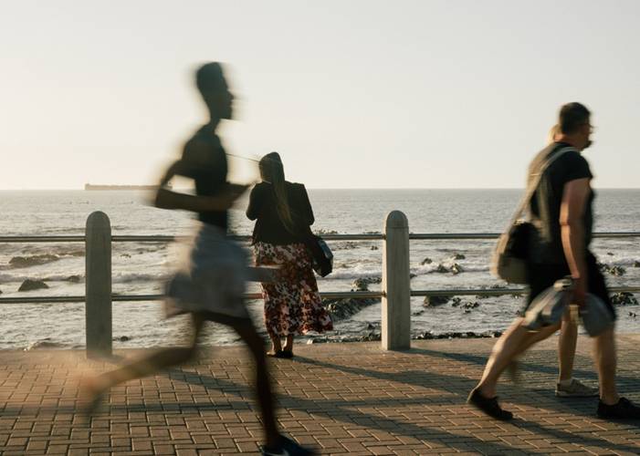 É melhor fazer exercícios de noite ou de manhã? (Fonte: Pexels)