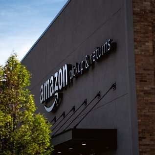 Imagem de Amazon é acusada de mentir sobre práticas anticompetitivas