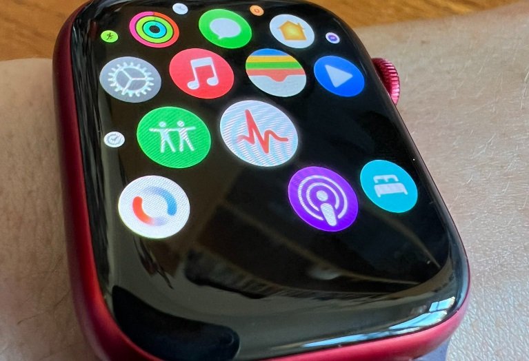 Apple corrige bug que não mostra ícones de apps no Apple Watch 7