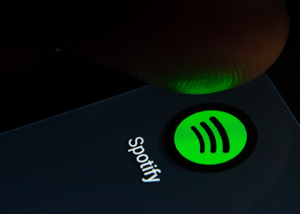 Spotify é processado em SP por acessar memória e apagar músicas - TecMundo