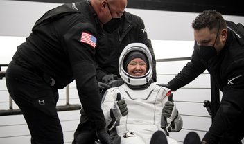 SpaceX traz astronautas da missão Crew-2 de volta à Terra