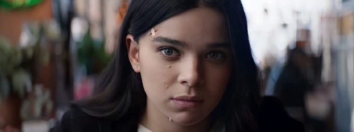 Imagem de: Gavião Arqueiro: Hailee Steinfeld revela conexões com Viúva Negra