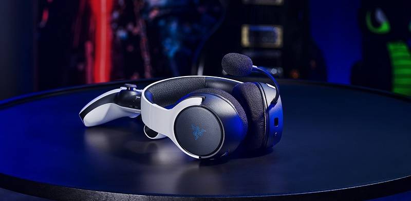 Headset Kaira no esquema de cores do PS5