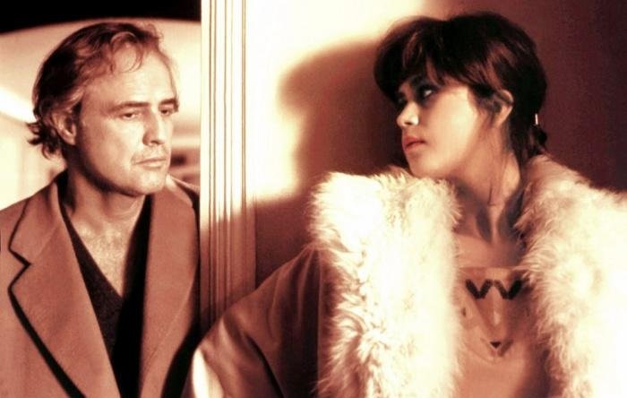 Marlon Brando e Maria Schneider em cena. (United Artists/Reprodução)