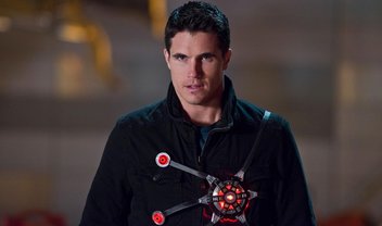 The Flash: Robin Amell voltará para 8ª temporada da série