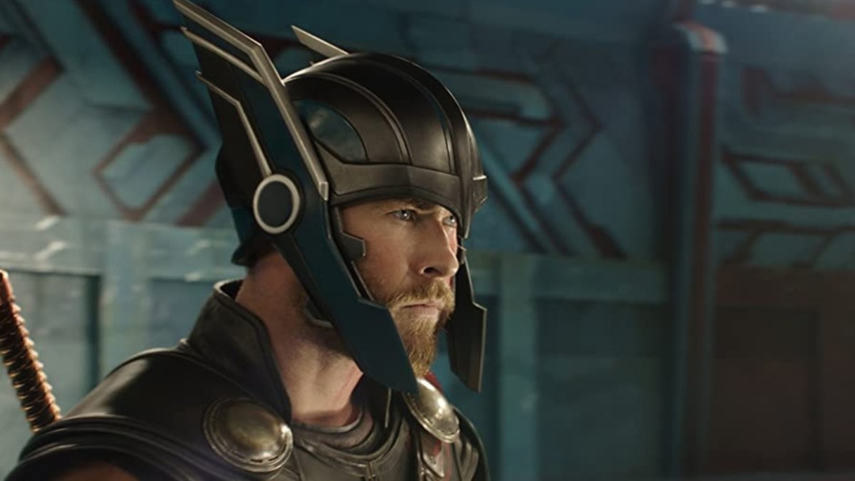 Chris Hemsworth considera deixar papel do Thor