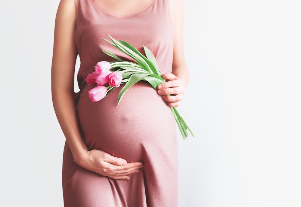 Atividade física durante a gravidez deve ser acompanhada por médico. (Fonte: Shutterstock/Natalia Deriabina)