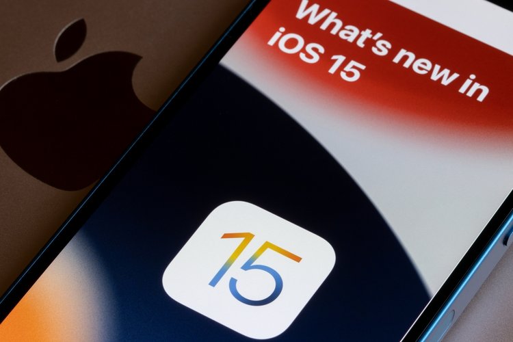 iOS 15