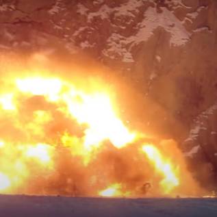 Imagem de Dono explode Tesla após cotar conserto em R$ 127 mil; veja vídeo