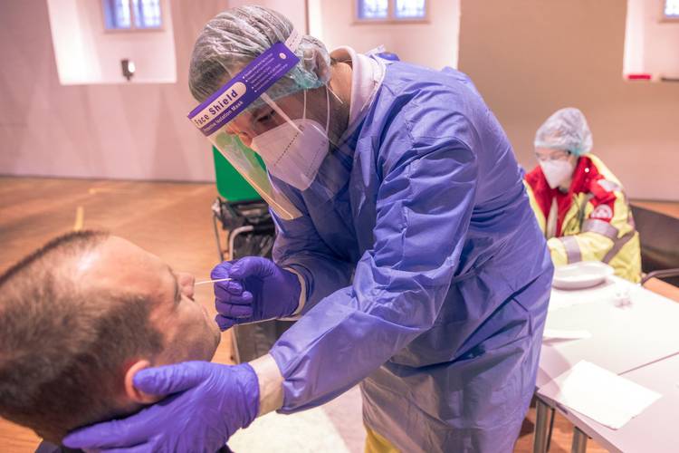 Testes de antígeno são menos sensíveis para infecção pela ômicon, diz FDA (Fonte: Pixabay/Kollinger)