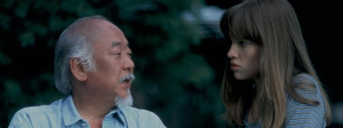 Imagem de: Cobra Kai: criadores discutem possível participação de Hilary Swank