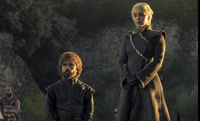 Peter Dinklage e Emilia Clarke em 'Game of Thrones'.