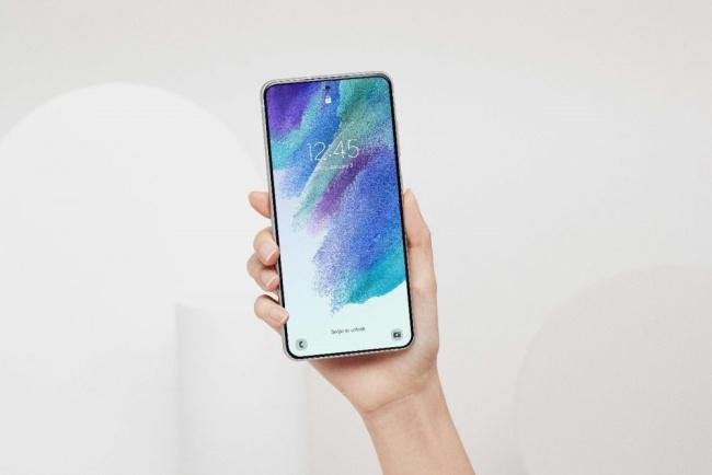 O S21 FE vendido no Brasil traz o processador Exynos 2100.