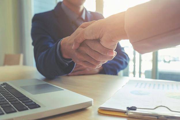 É importante dar atenção especial ao modelo gestão de pessoas da organização