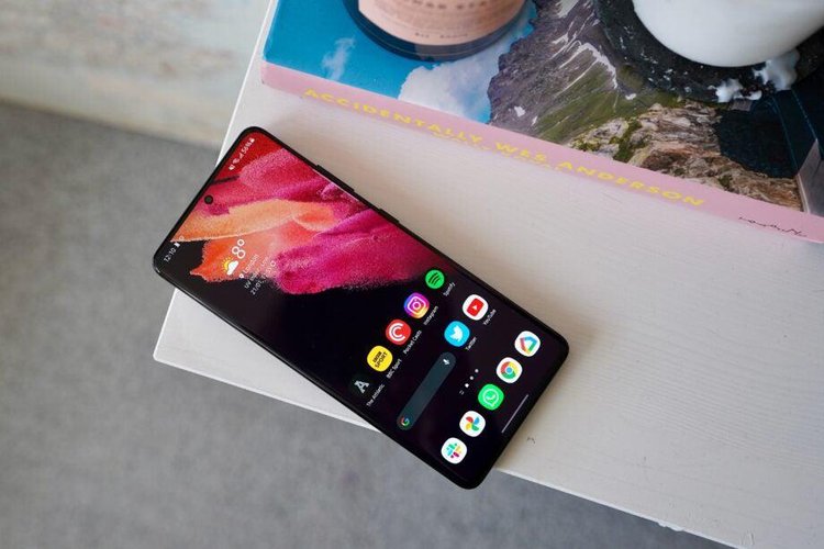 Galaxy S22 poderá ser lançado o dia 8 de fevereiro. (Fonte: TrustedReviews/Reprodução)
