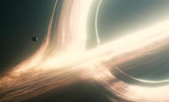 Representação do planeta que sofre a dilatação temporal no filme Interestelar (2014).
