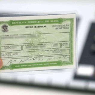 Imagem de Eleições 2024: como transferir o título ou o lugar de votação pela internet?