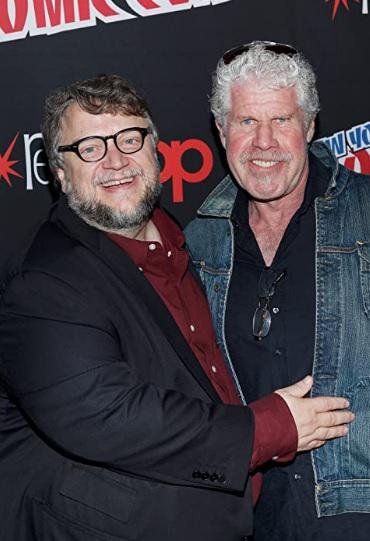 Ron Perlman quer voltar ao papel de Hellboy para finalizar trilogia de Guillermo del Toro