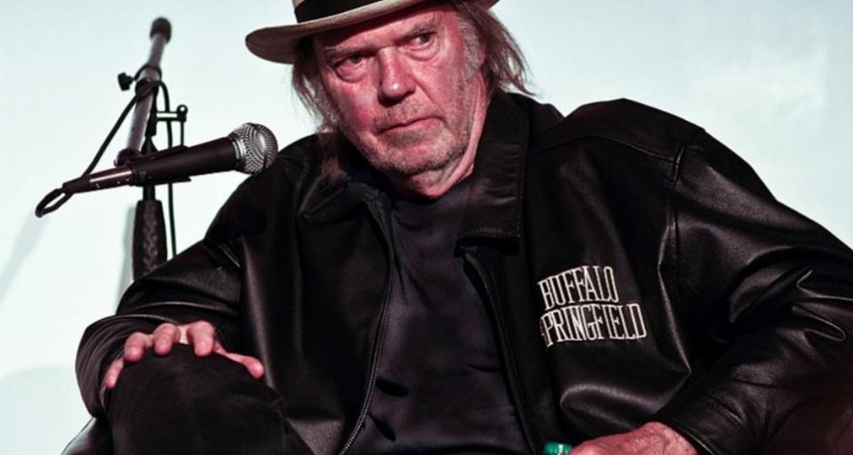 Neil Young critica qualidade de áudio oferecida pelo Spotify