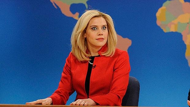 A atriz no programa Saturday Night Live.
