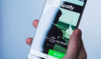 Spotify teria pago mais de R$ 1 bilhão ao podcaster Joe Rogan