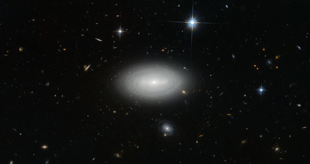 No futuro, as galáxias ficarão cada vez mais afastadas umas das outras.
