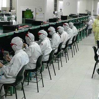 Imagem de iPhone: fábricas da Foxconn voltam a operar após surto de covid