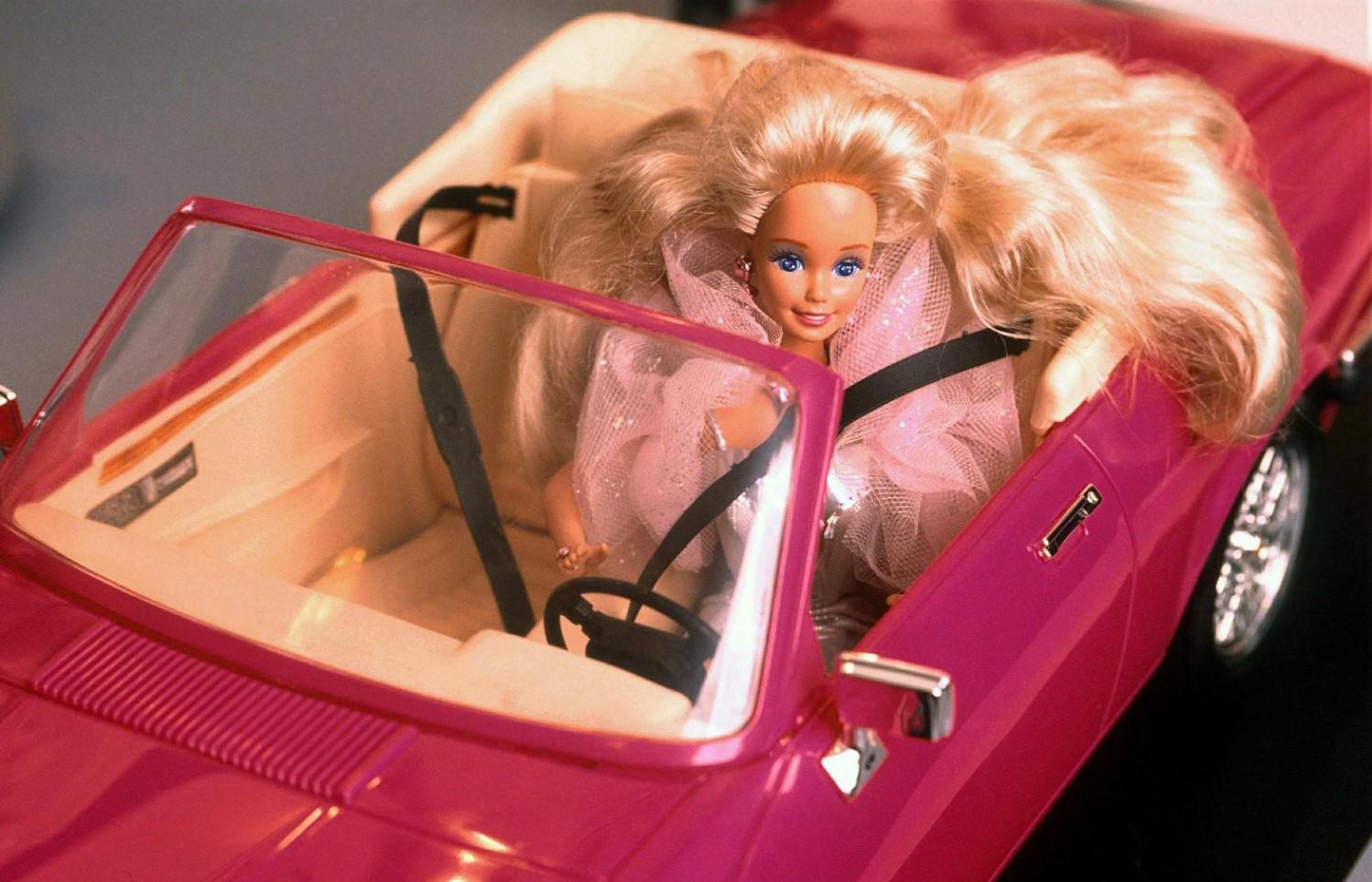 Barbie ganha versões dos personagens de Jogos Vorazes