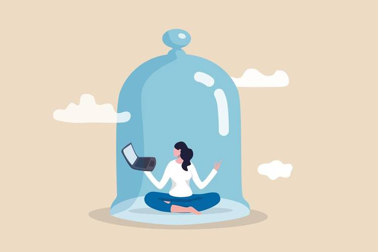 Introvertidos preferem atividades com menos pessoas ou até mesmo ficar sozinhos