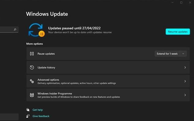 É possível pausar as atualizações automáticas do Windows 11 na sua máquina através das configurações do sistema