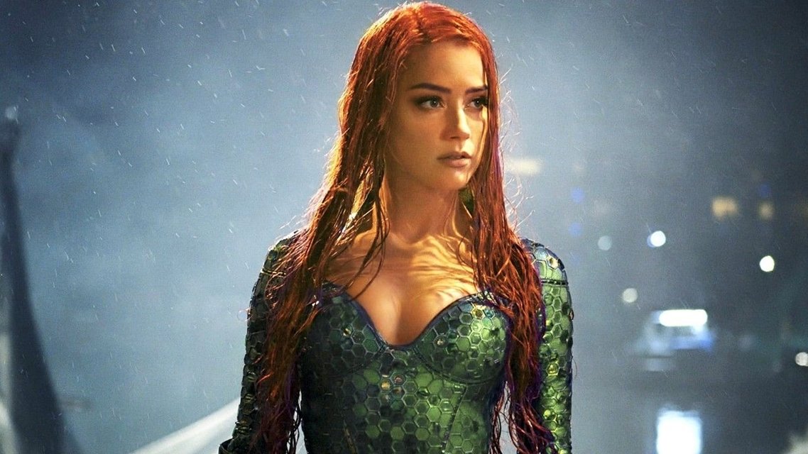 Johnny Depp assume ter alertado Warner sobre Amber Heard em Aquaman