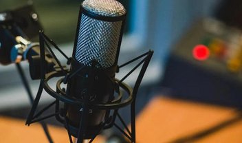 Facebook encerra projetos de podcasts e áudio após menos de 1 ano