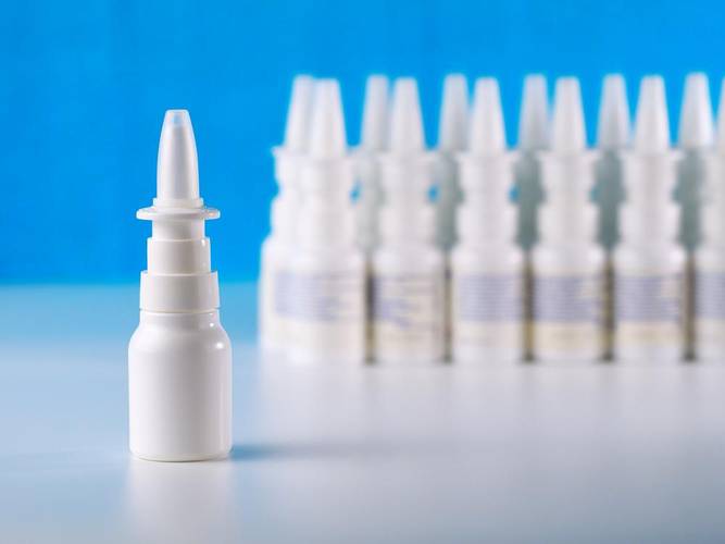 Uso de insulina na forma de um spray nasal mostrou potencial para tratar demências relacionadas ao envelhecimento
