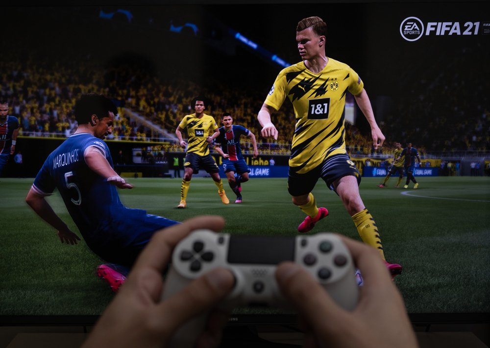 FIFA 22 para PS4 Electronic Arts KaBuM