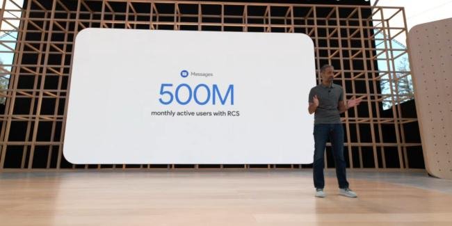 Google comemora a marca de 500 milhões de usuários do RCS na Google I/O 2022.