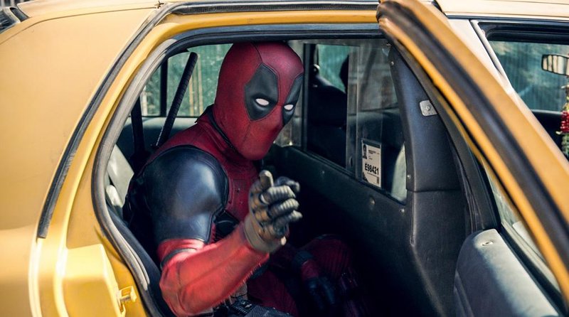 O roteirista de Doutor Estranho 2 revelou que a Marvel cogitou uma participação do Deadpool no filme