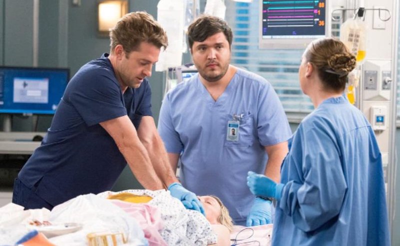 "Out for Blood" e "You Are the Blood", da 18ª temporada de Grey's Anatomy, serão transmitidos na próxima quinta-feira (26) pela ABC. (ABC/Reprodução)