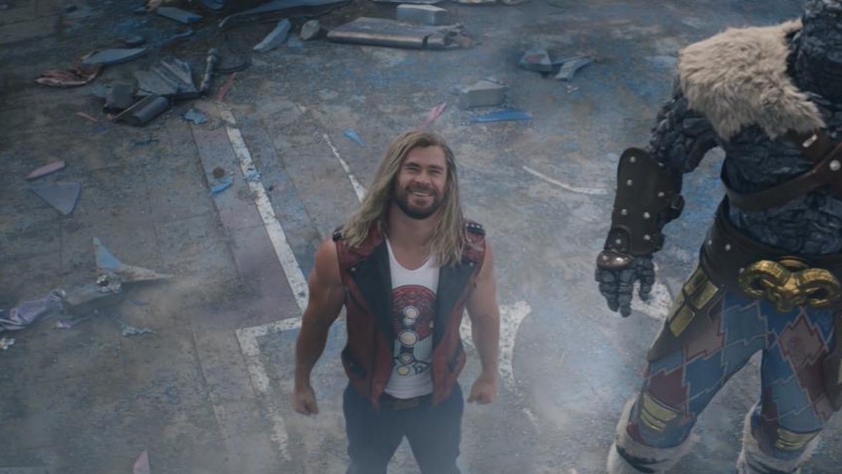 Thor - Chris Hemsworth sugere que continuará na Marvel após