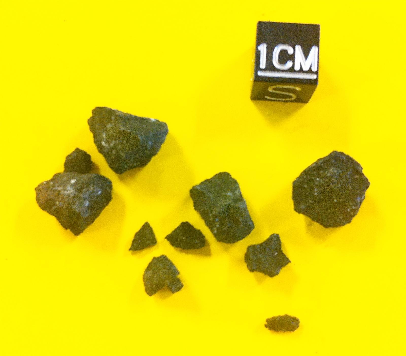 Fragmentos de meteoritos.