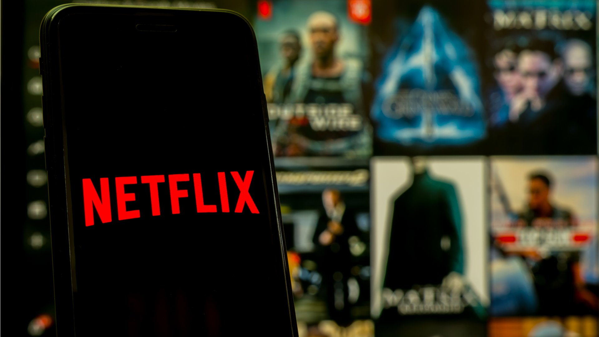 Netflix volta atrás sobre postagem com regras de compartilhamento